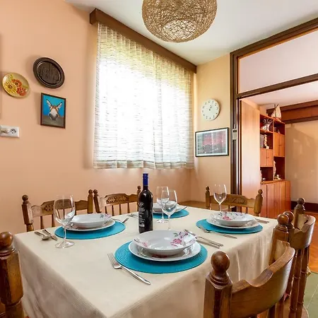 Apartament Ankora *